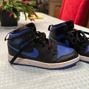 Kid’s Air Jordan’s 1